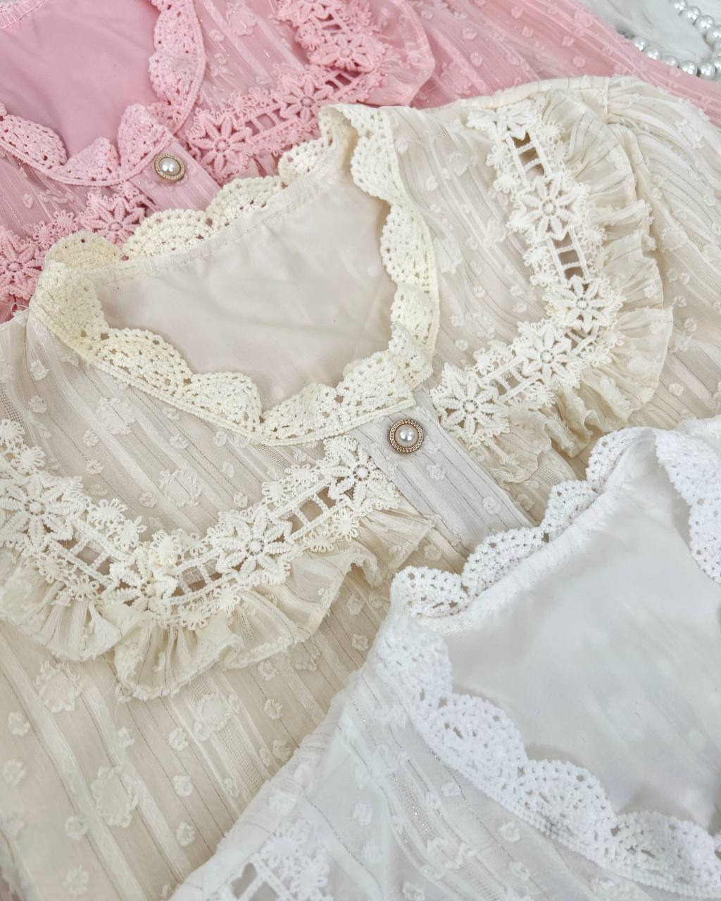 شومیز جلو دکمه گل برجسته کد 4626