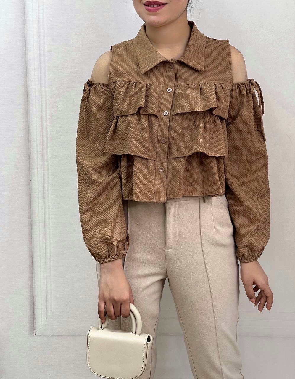 شومیز سه چین سرشانه باز کد 4631