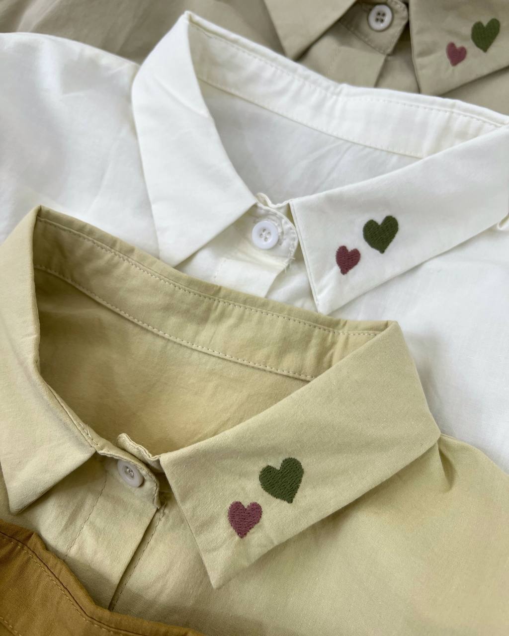 شومیز کتان گلدوزی میو کد 4633