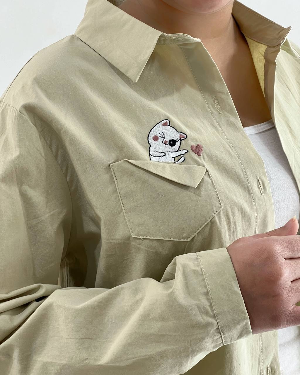 شومیز کتان گلدوزی میو کد 4633