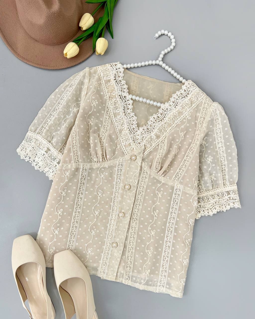 شومیز حریر تمام کار شده کد 4636