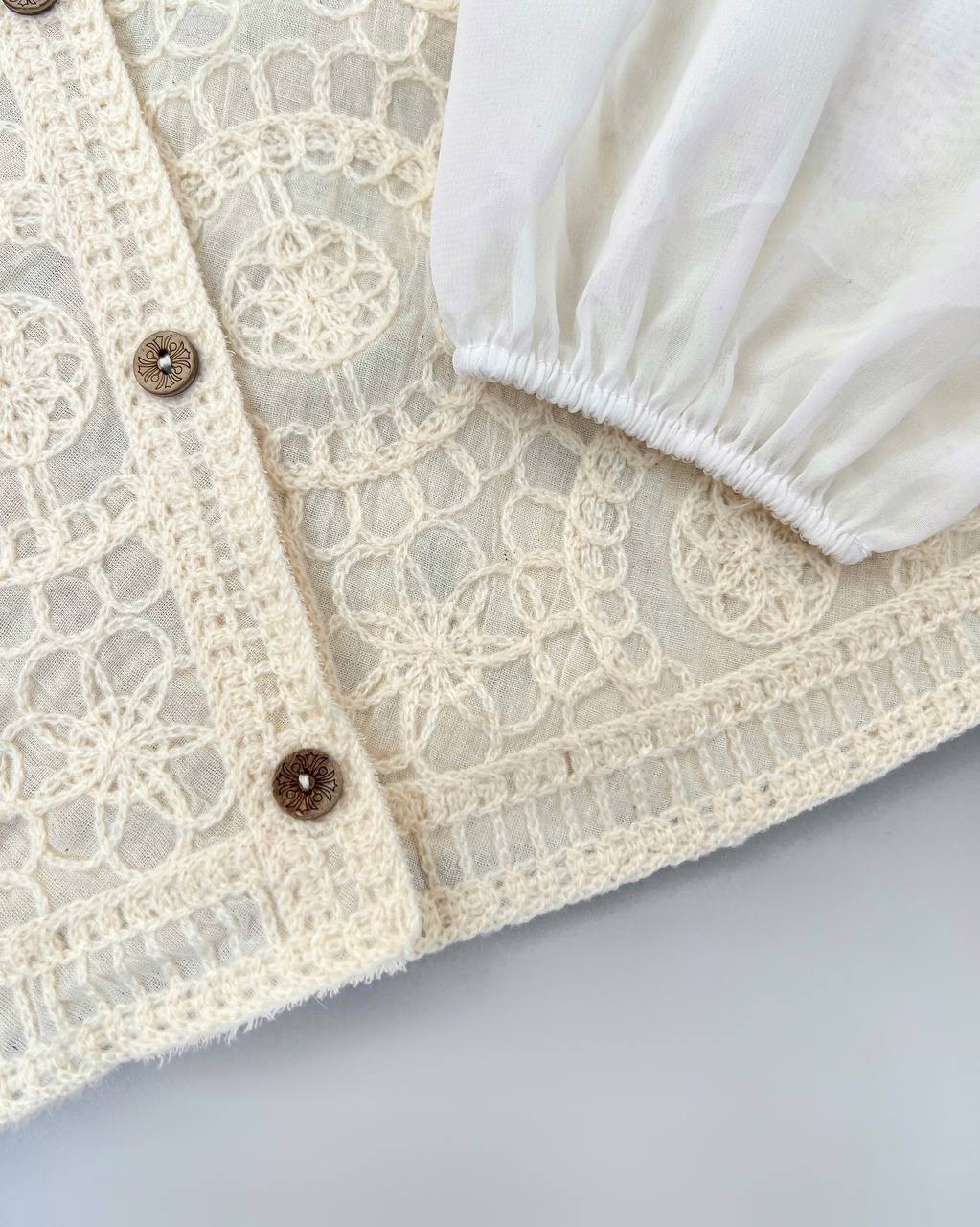 شومیز قلاب بافی استین حریر کد 4659