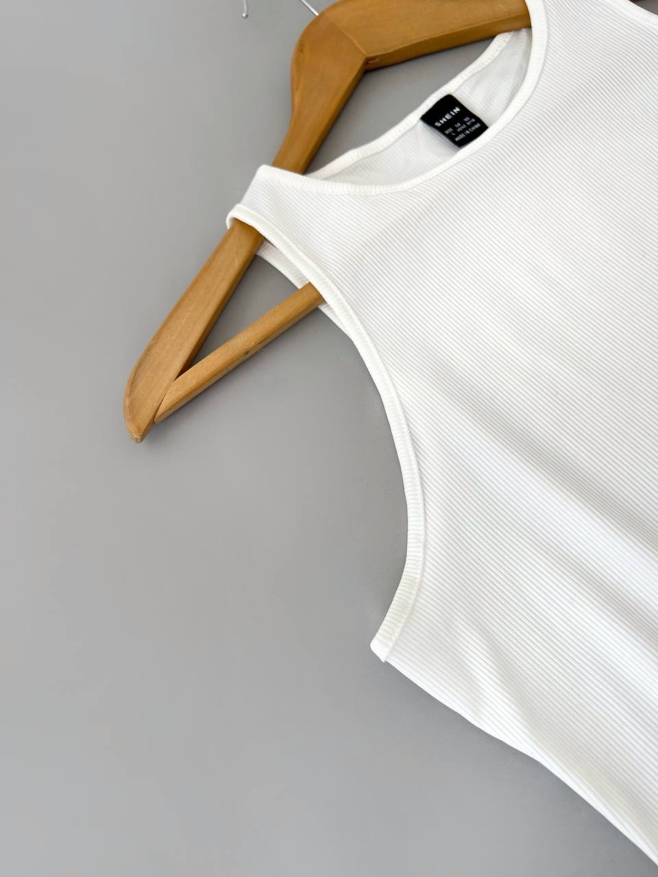 کراپ سفید اسپورت از برند SHEIN کد 4670