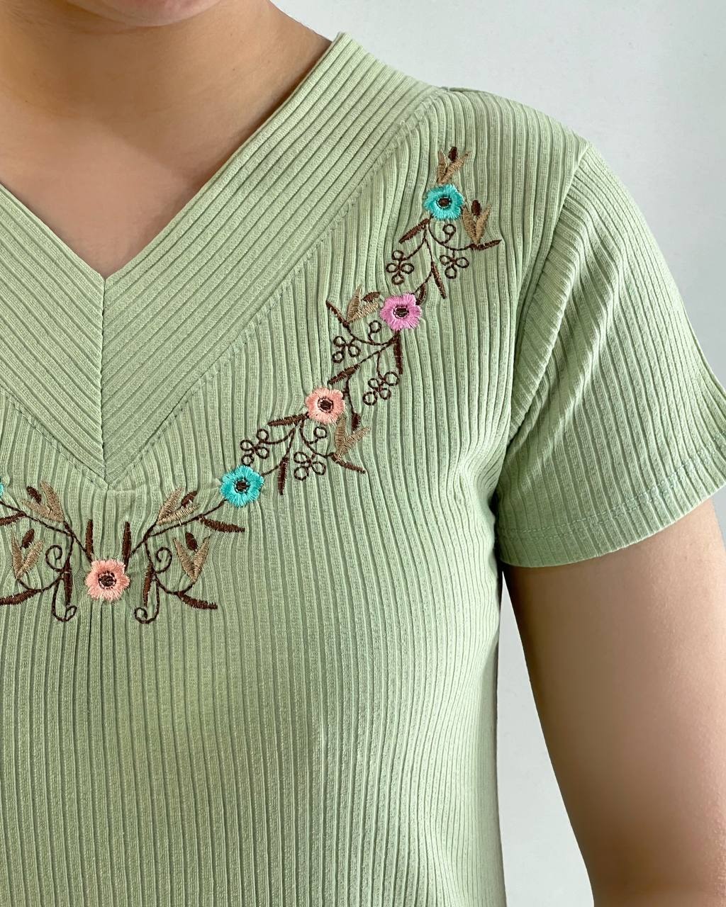 تیشرت یقه هفت گلدوزی کد 4675