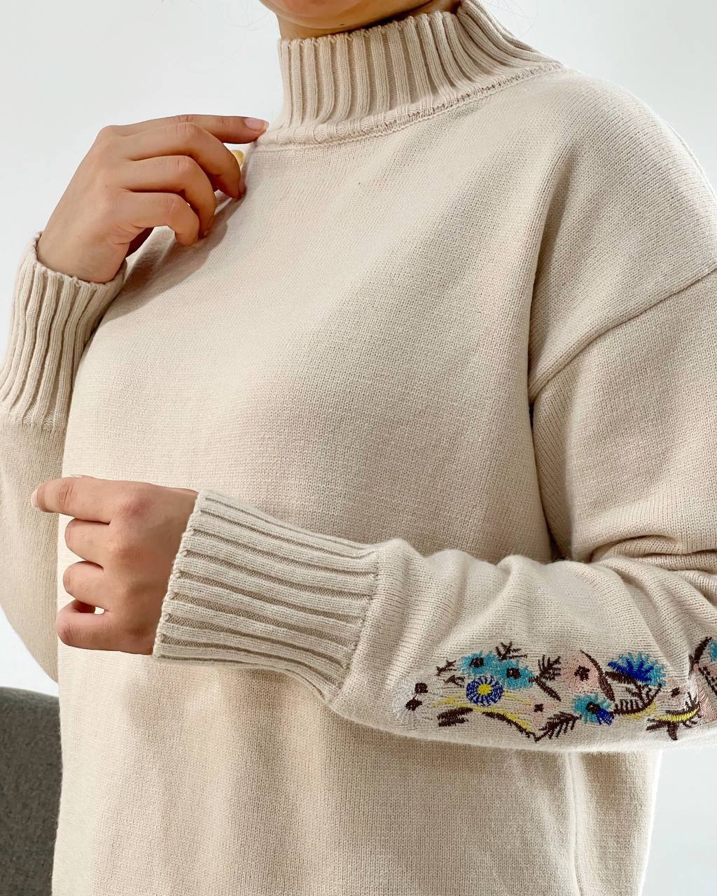 پلیور بافت آستر تمام خزدار آستین گلدوزی کد 4677