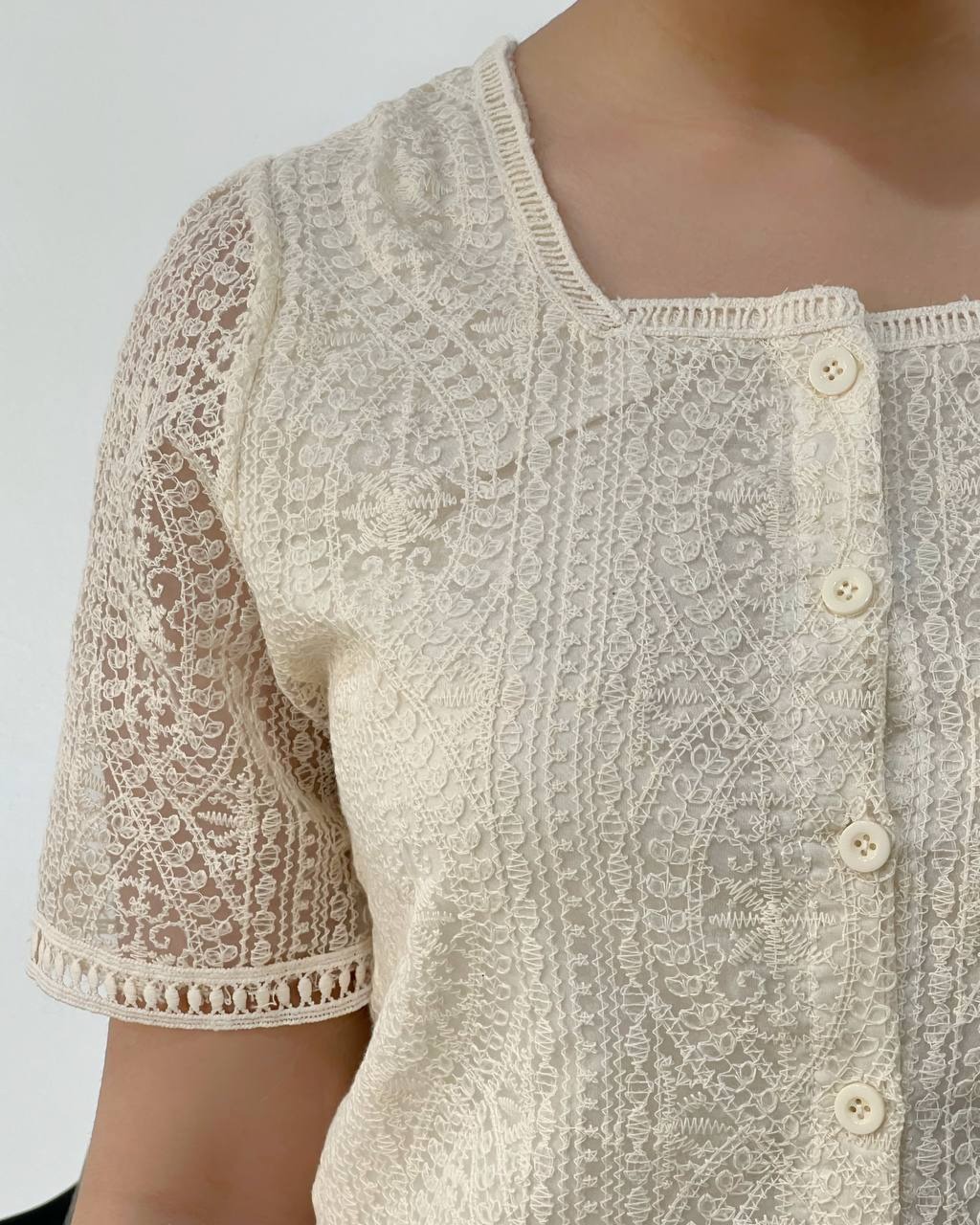 شومیز تمام کار شده کد 4688