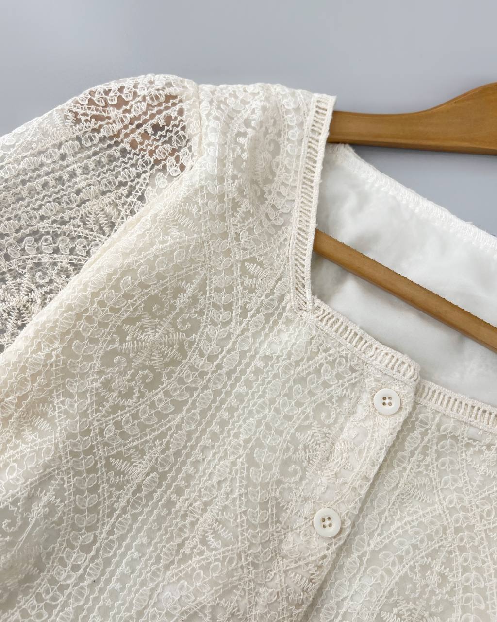 شومیز تمام کار شده کد 4688