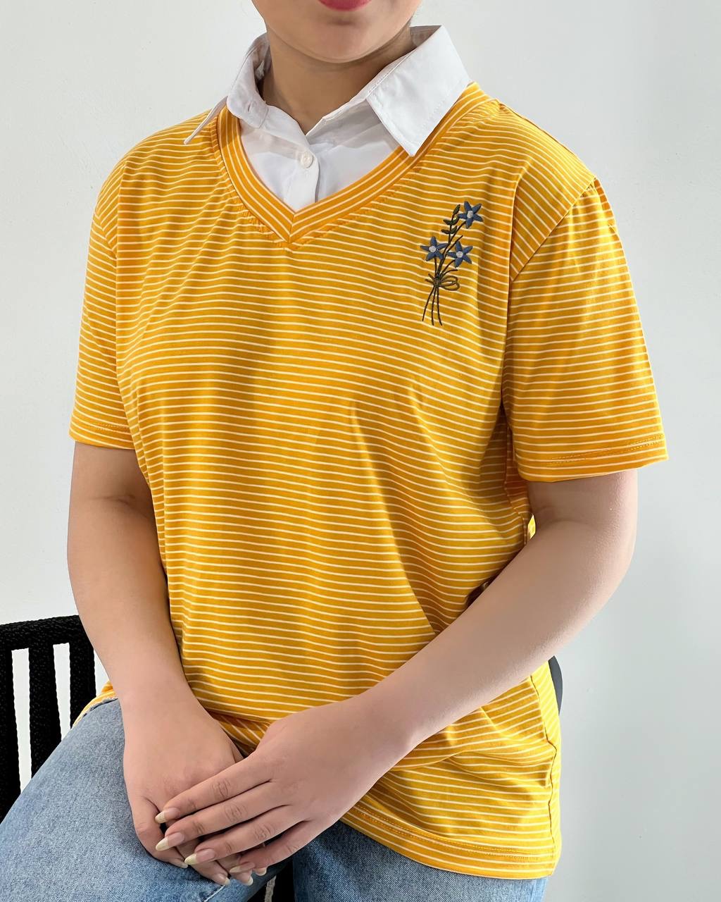 تیشرت یقه راه راه گلدوزی کد 4693