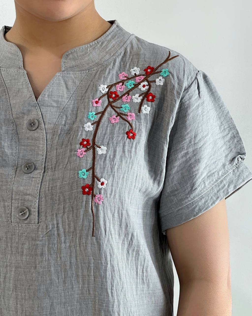 شومیز شانتون نخ گلدوزی کد 4697