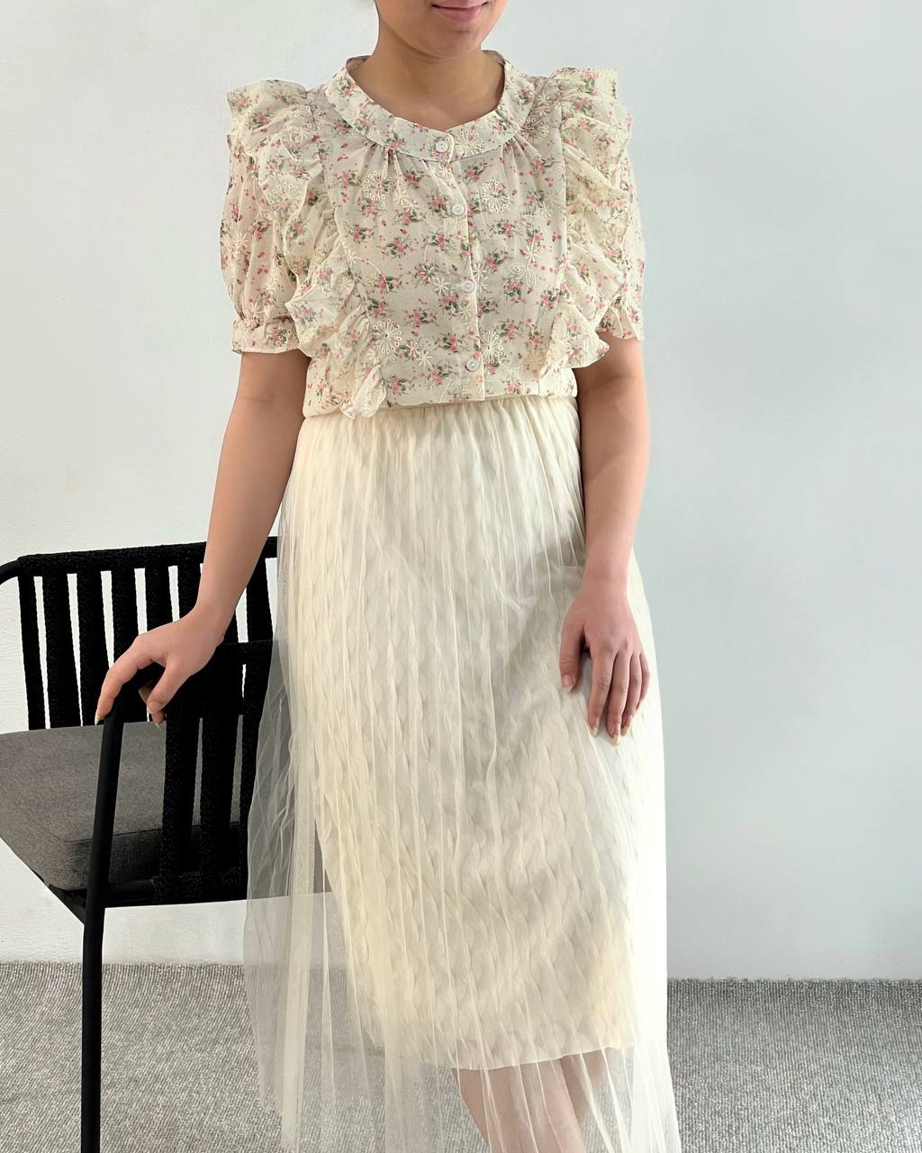 شومیز خامه دوزی جلو چین کد 4703