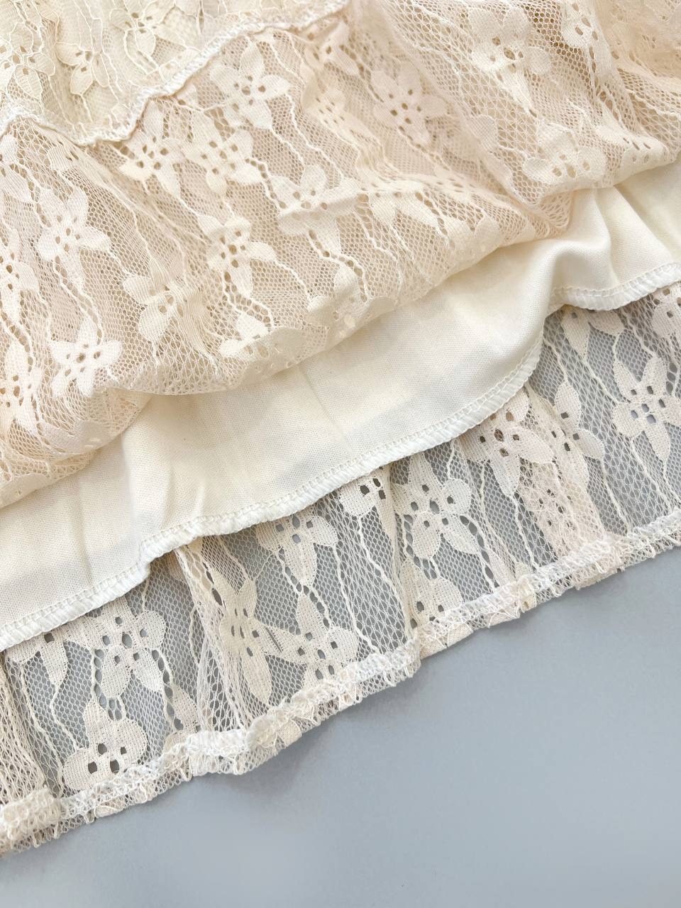 پیراهن تمام گیپور کد 4704