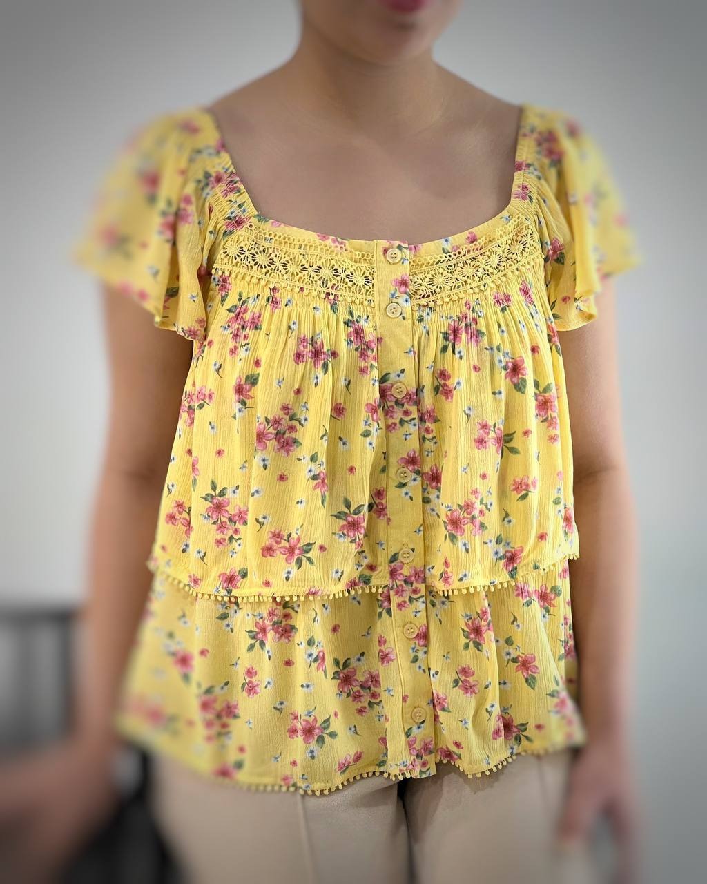 تاپ نخ کریشه گل ریز کد 4711