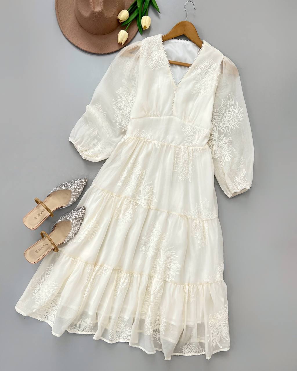 پیراهن حریر ارگنزا تماما گلدوزی کد 4718