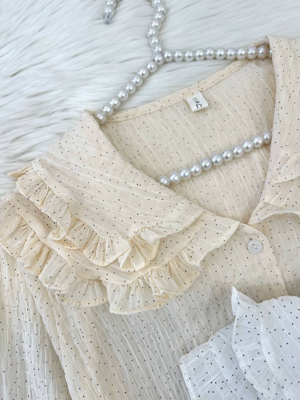 شومیز جلو دکمه یقه چین دار کد 4719