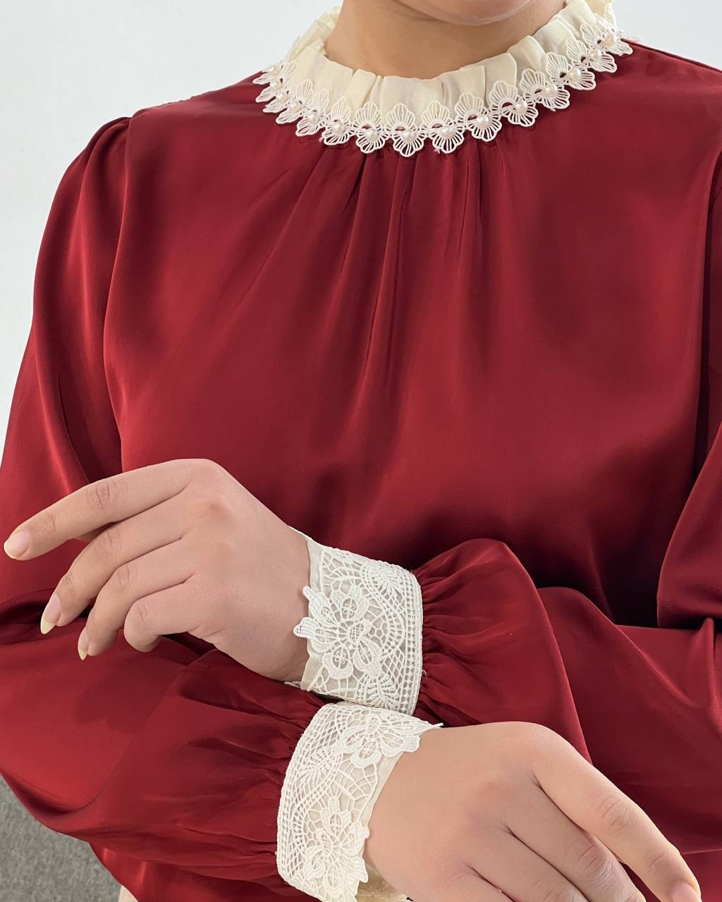 شومیز ساتن چری کد 4725