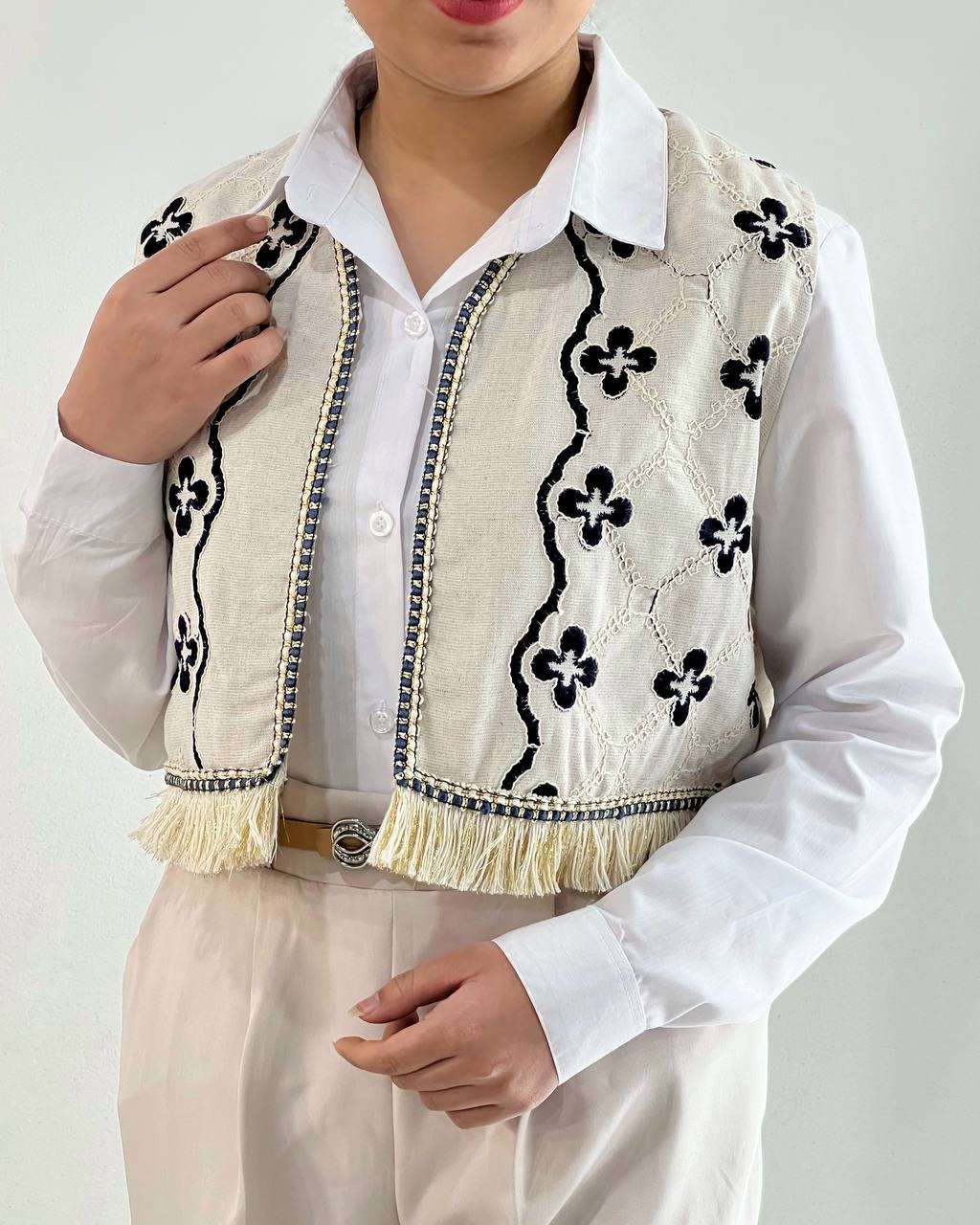 جلیقه کار شده کد 4744