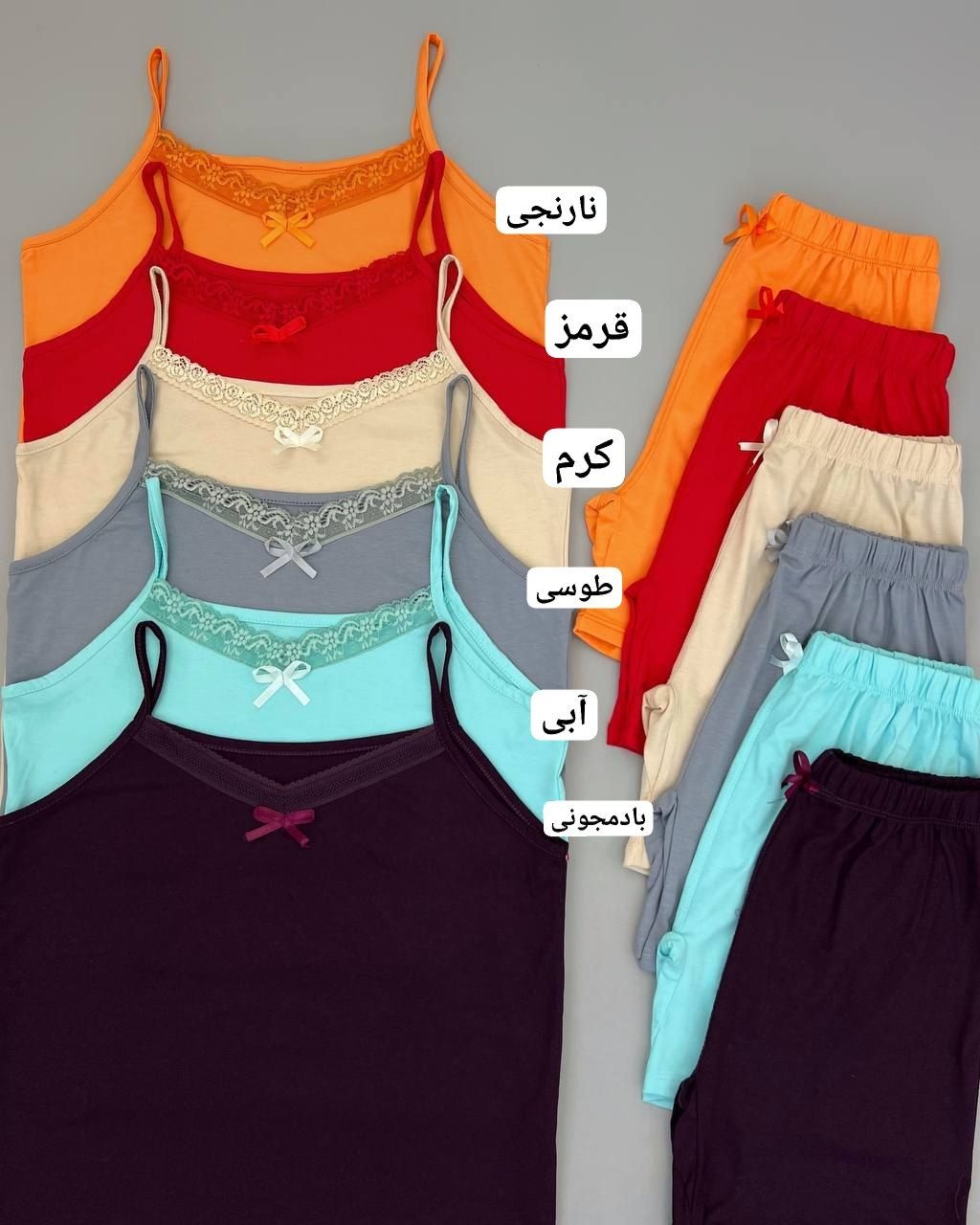 ست تاپ و شلوارک لبه گیپور کد 4747