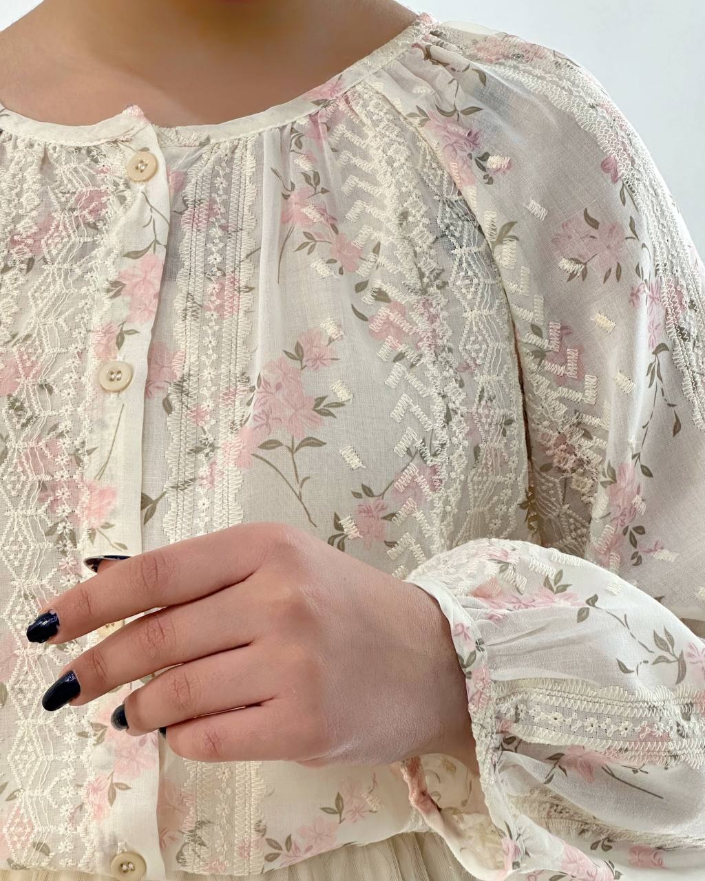 شومیز تمام خامه دوزی جلو دکمه کد 4807