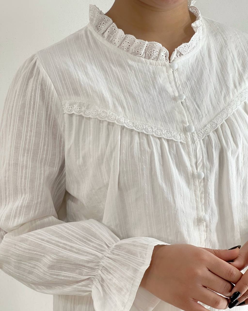 شومیز سفید جلو دکمه کد 4819