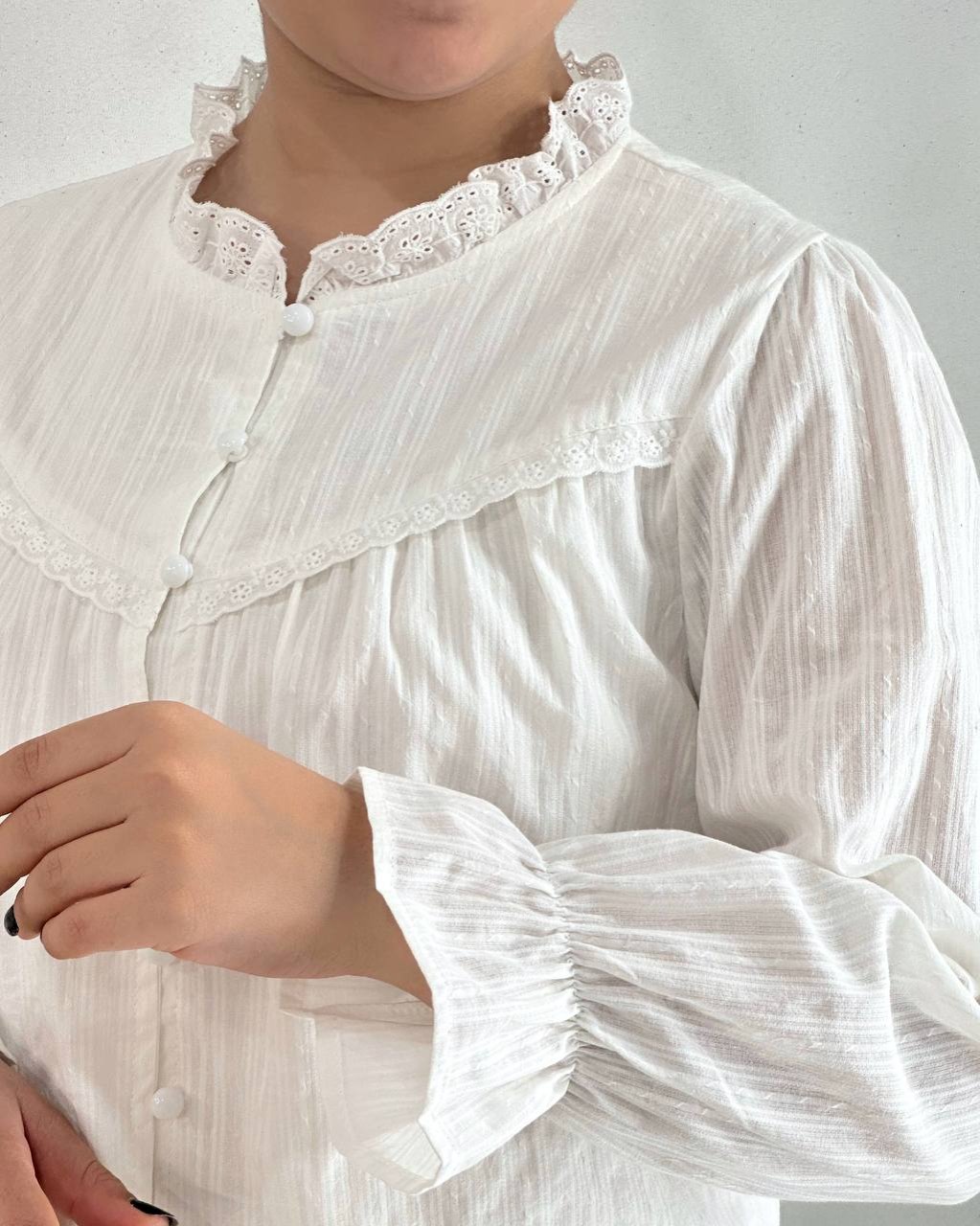 شومیز سفید جلو دکمه کد 4819