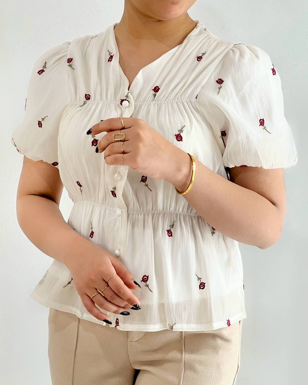 شومیز حریر شیشه ای گلدوزی کد 4820