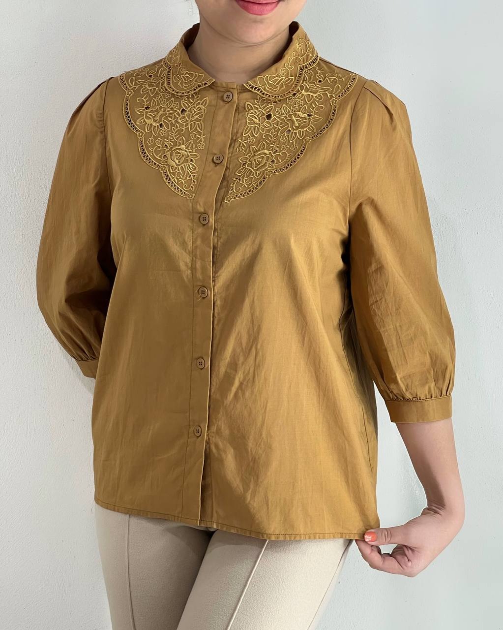 شومیز جلو دکمه تکرنگ کد 4841