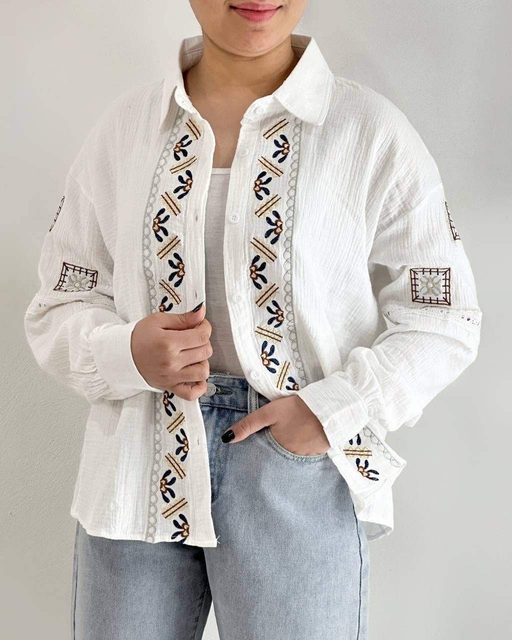 شومیز موسلین نخ تماما گلدوزی کد 4842