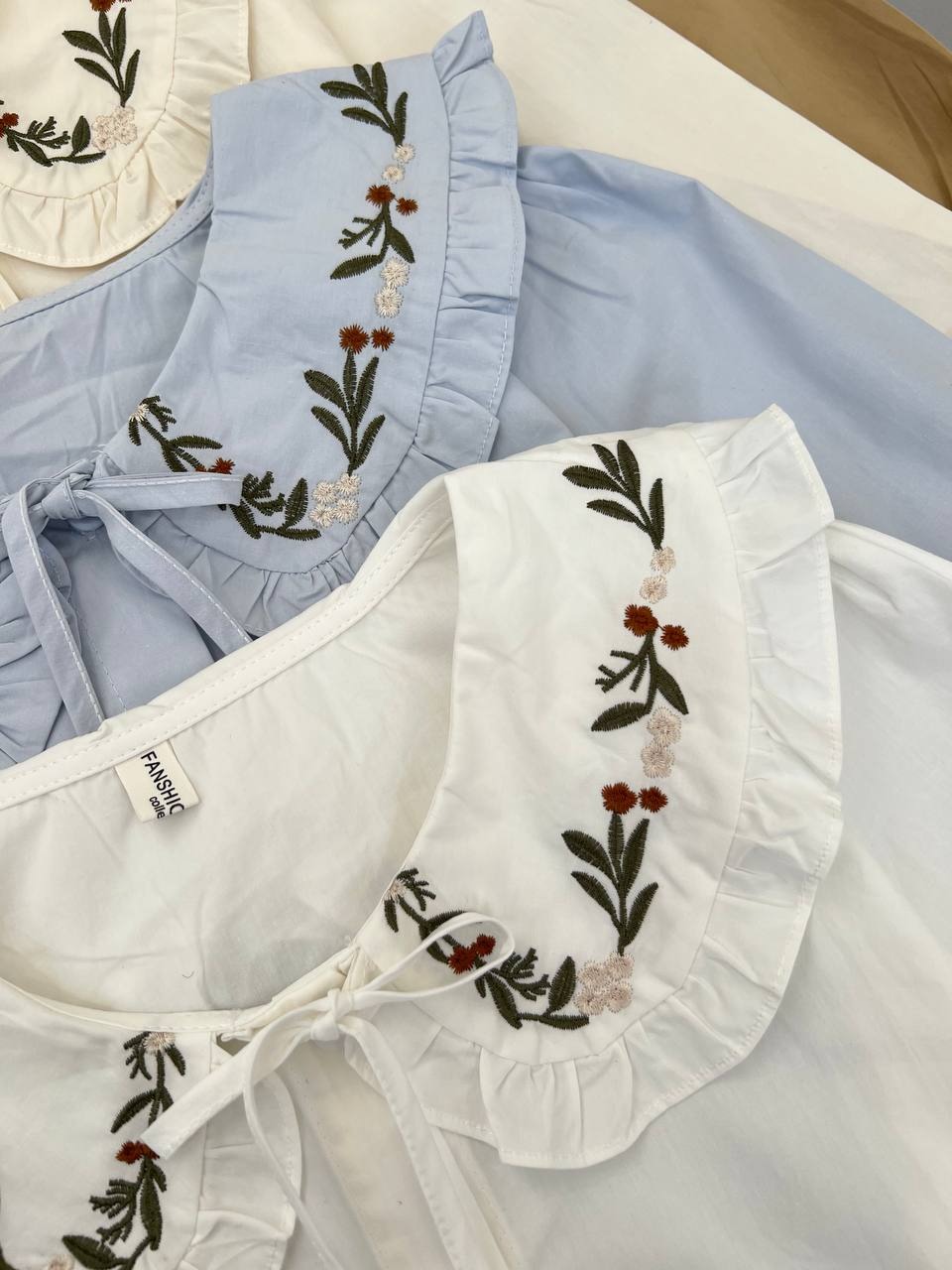 شومیز یقه ب ب گلدوزی کد 4860