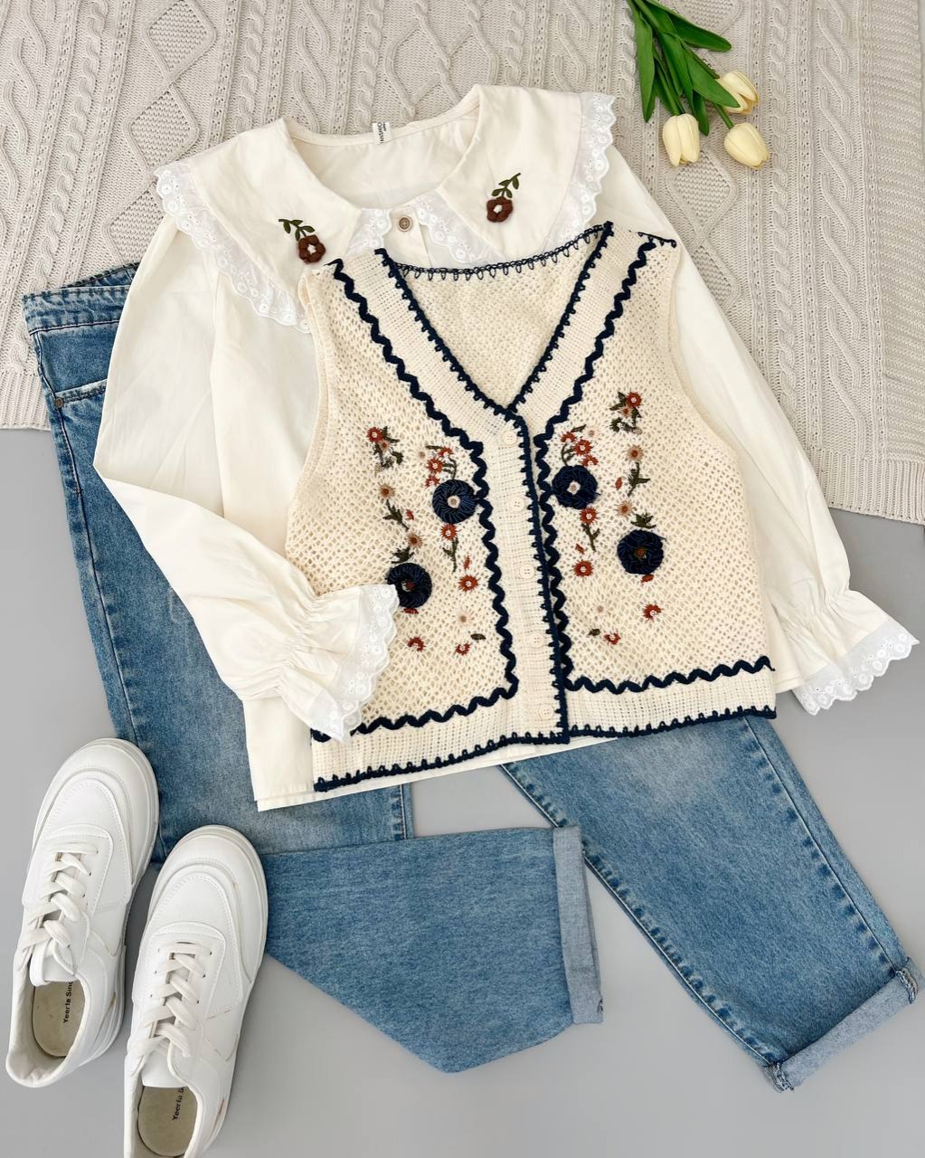 جلیقه تمام قلاب بافی گلدوزی شده کد 4861