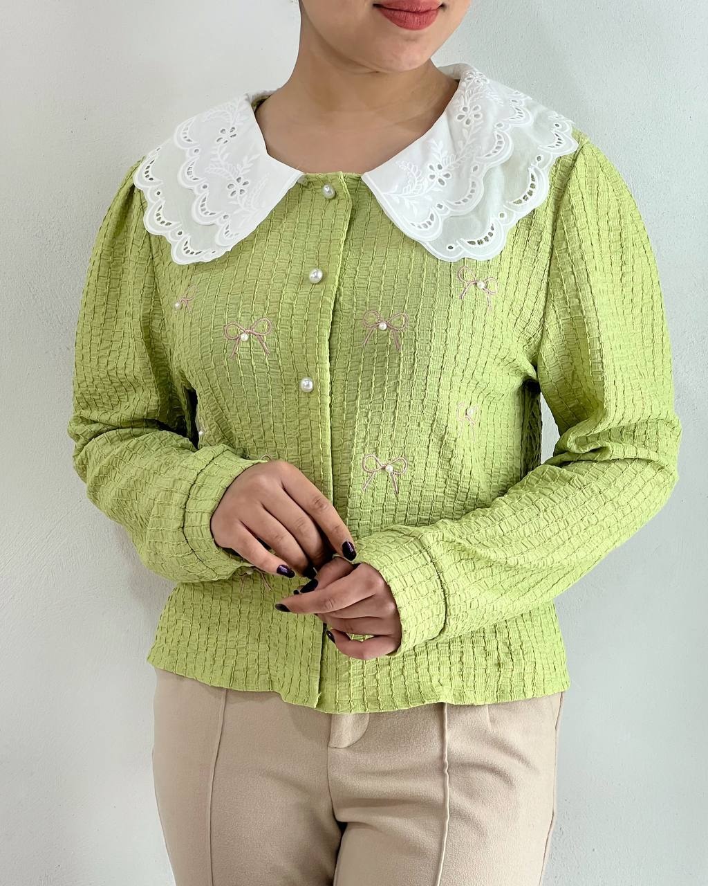 شومیز ژاکارد کش پاپیون کد 4872