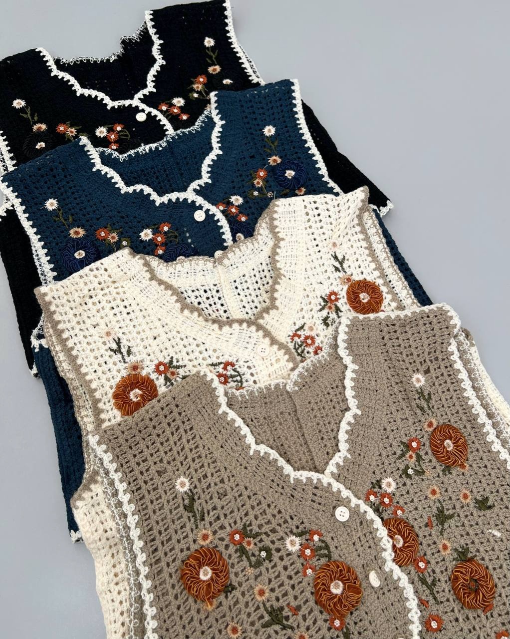 جلیقه قلاب بافی چهار رنگ کد 4877