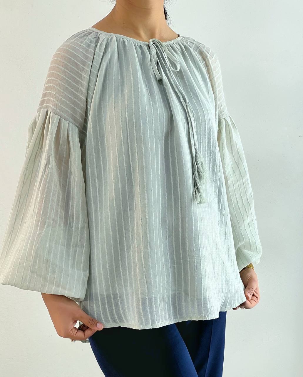 شومیز لینن نخ تمام نخ دوزی کد 4897