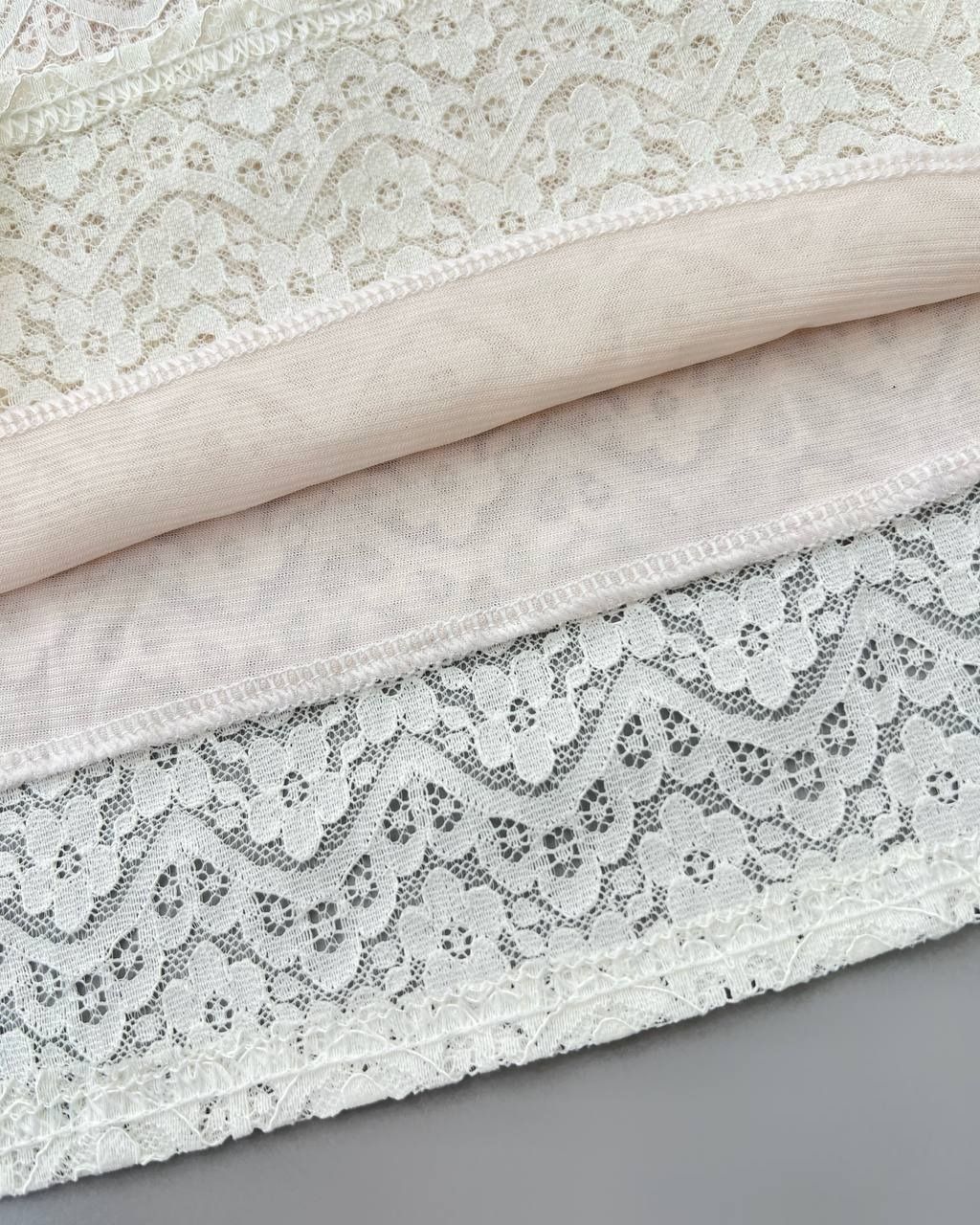 شومیز تمام دانتل آستردار کد 4924