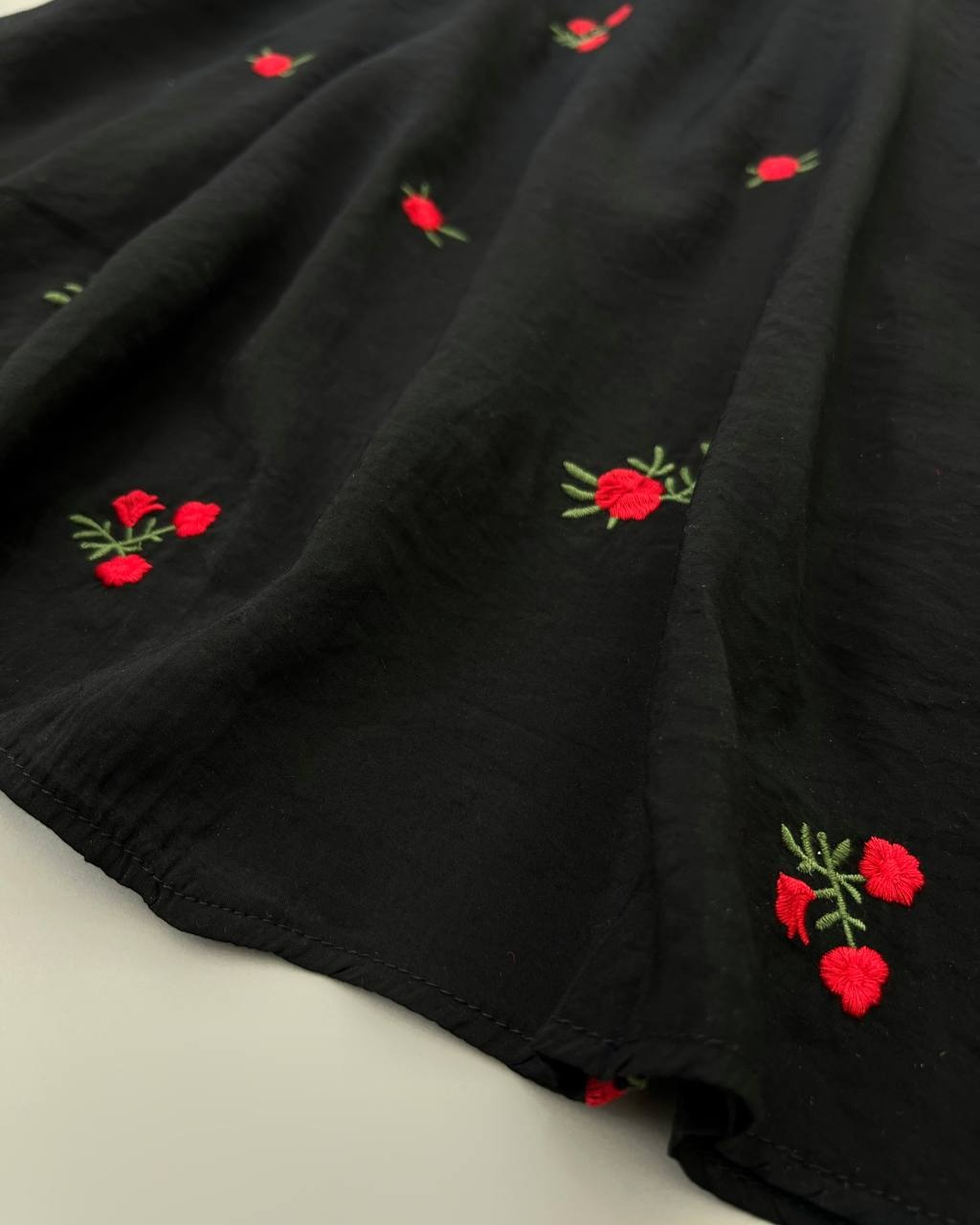 پیراهن گل سرخ کد 4936