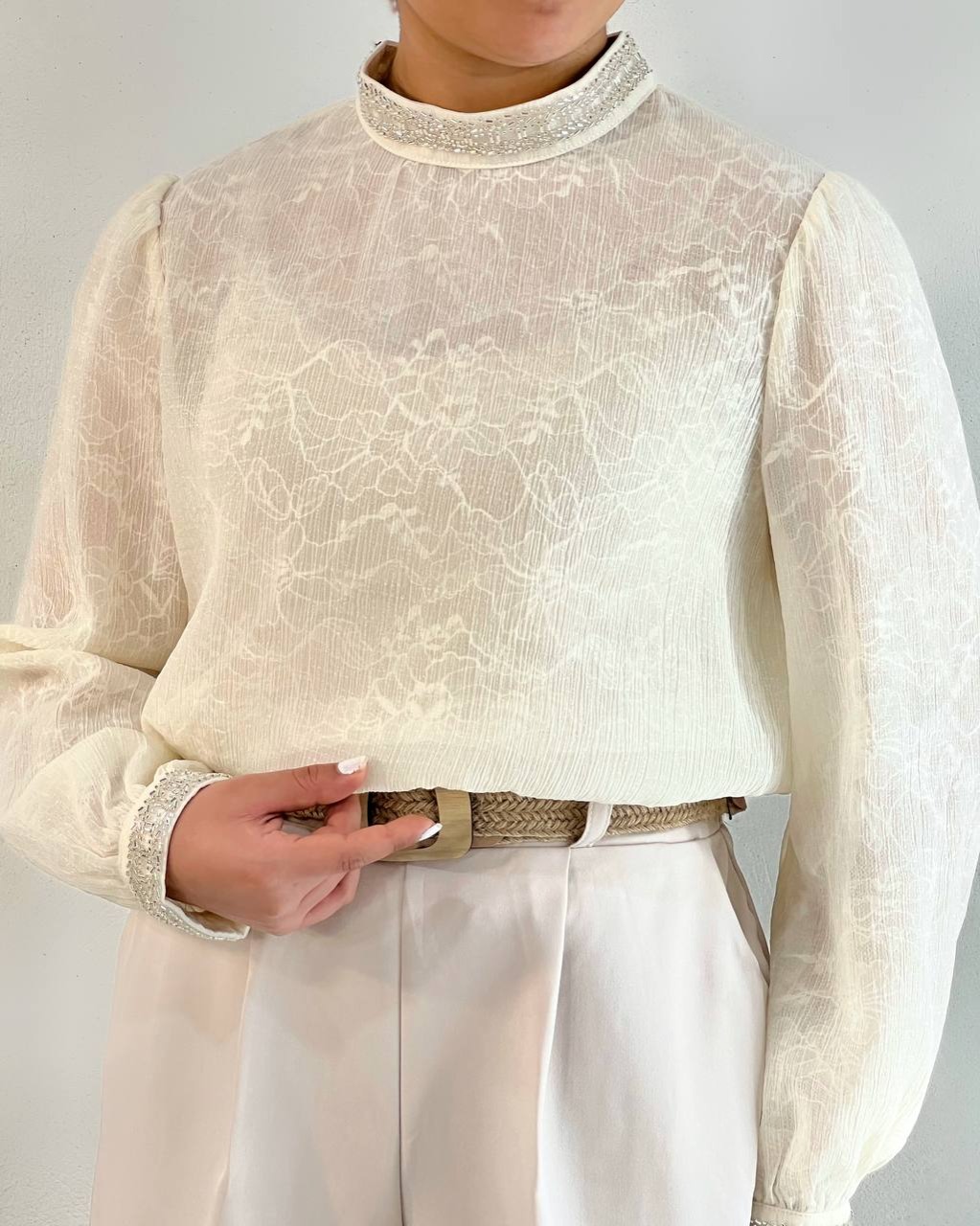 شومیز حریر ارگنزا با آستری دانتل کد 4950