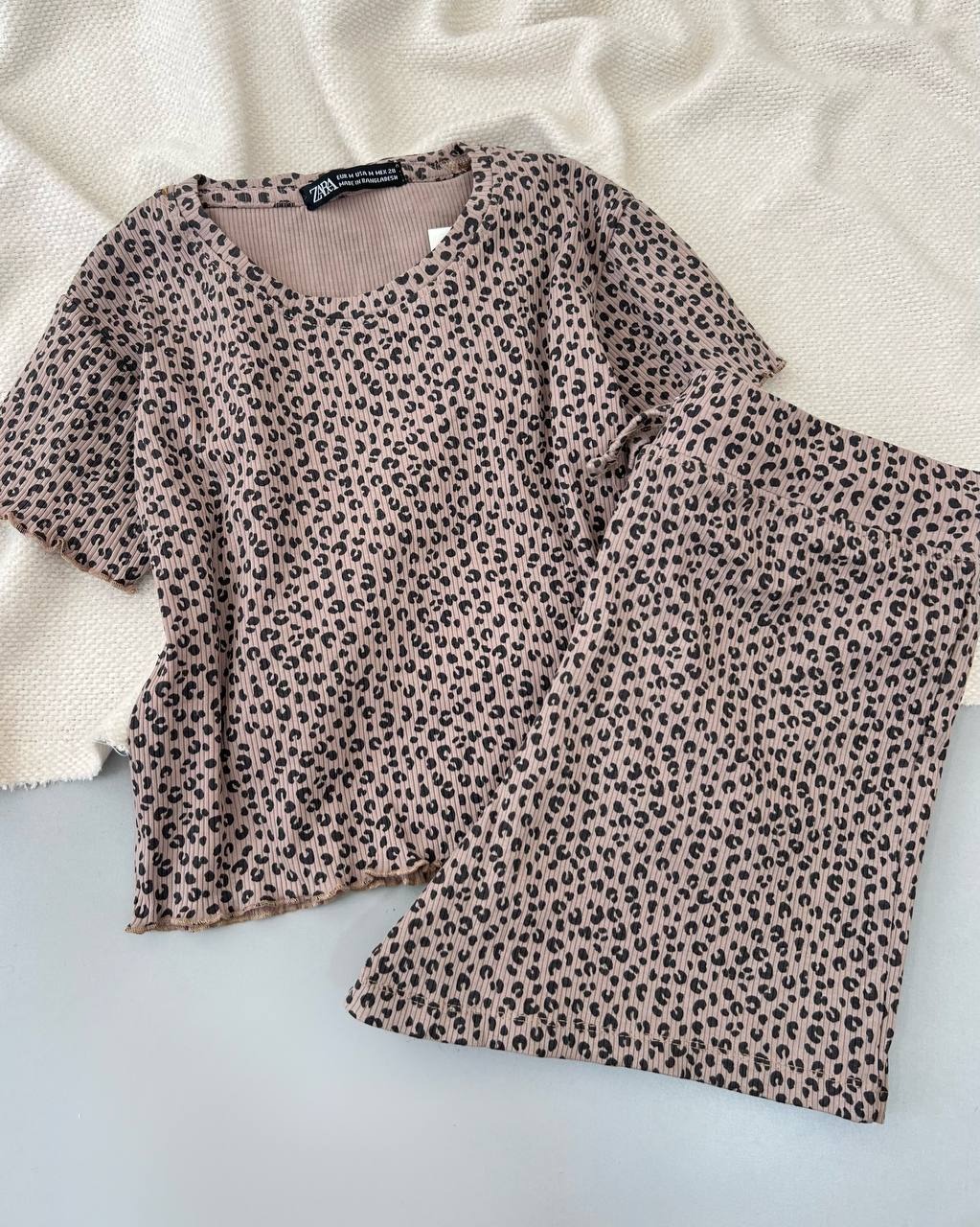 ست کراپ و شلوارک کبریتی کد 4955