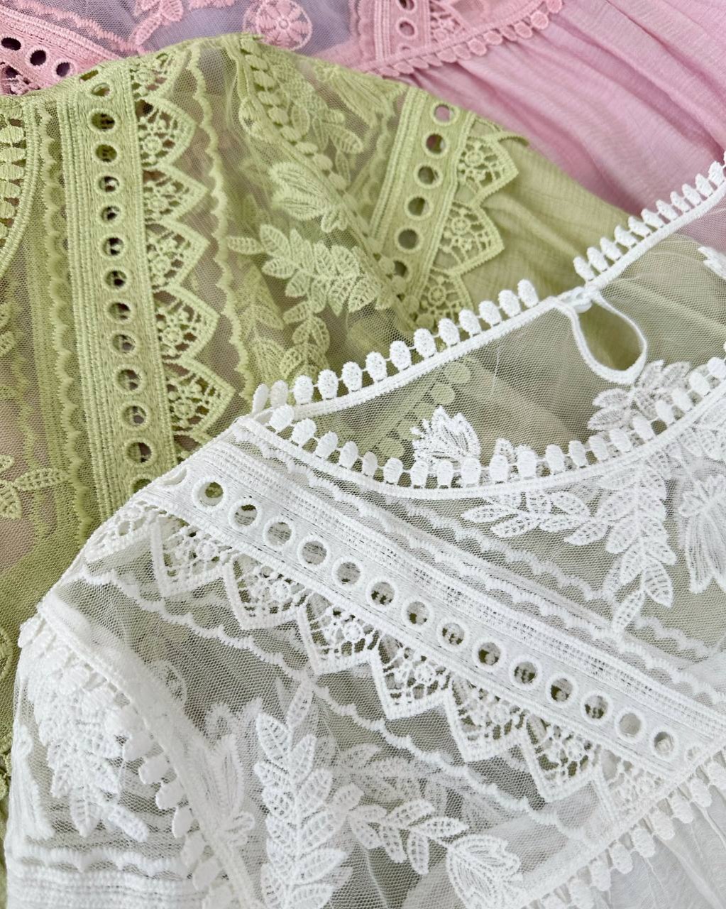 شومیز بالاتنه گیپور کد 4968