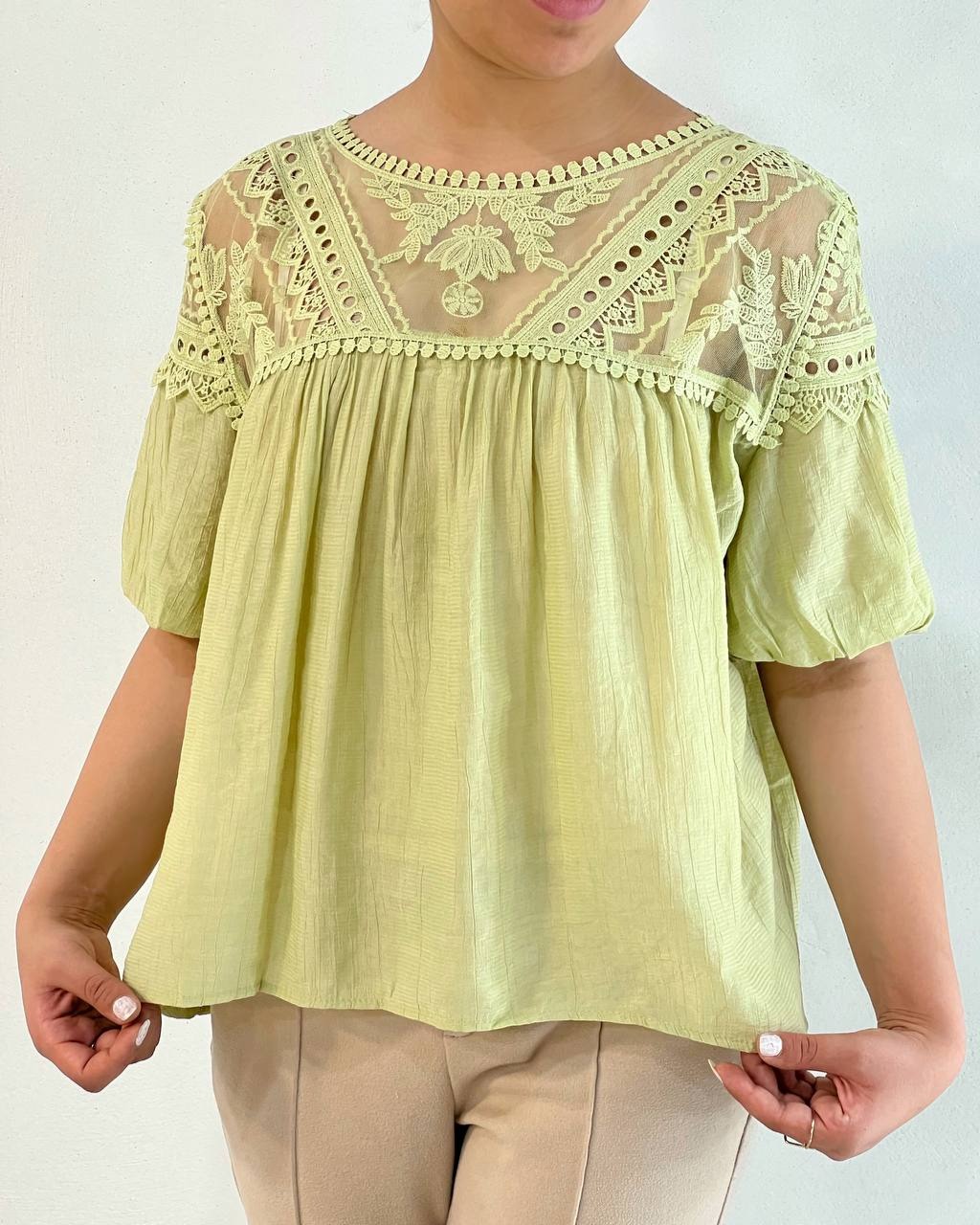 شومیز بالاتنه گیپور کد 4968