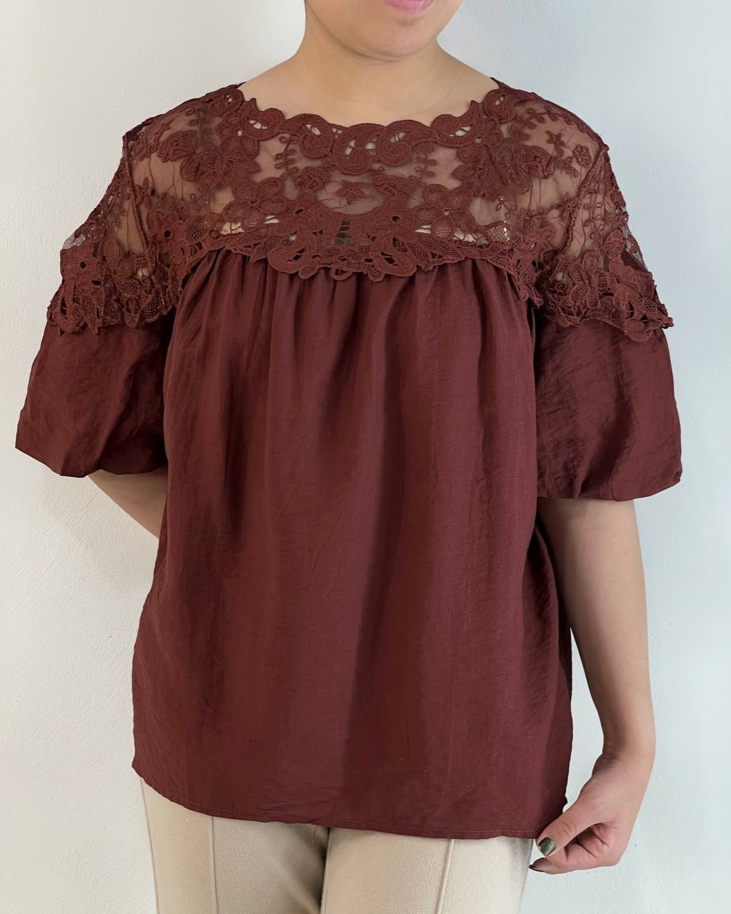 شومیز بالاتنه گیپور کد 4971