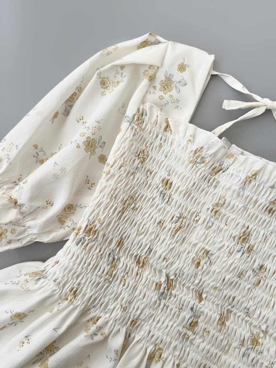 شومیز گل ریز آستین کوتاه کد 4997