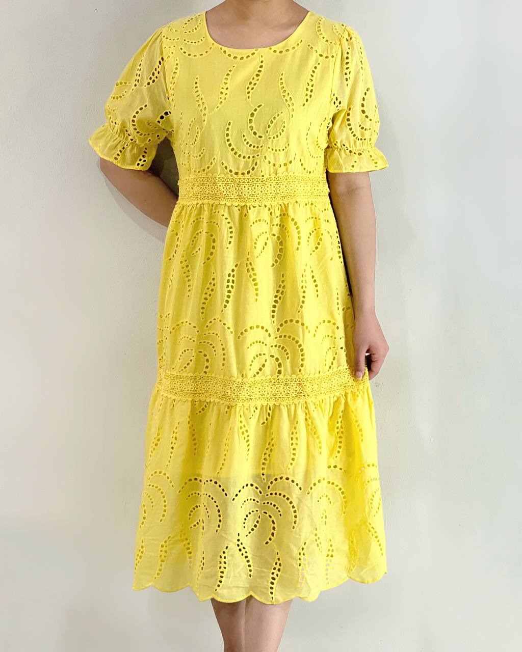 پیراهن تمام خامه دوزی تکرنگ کد 4998