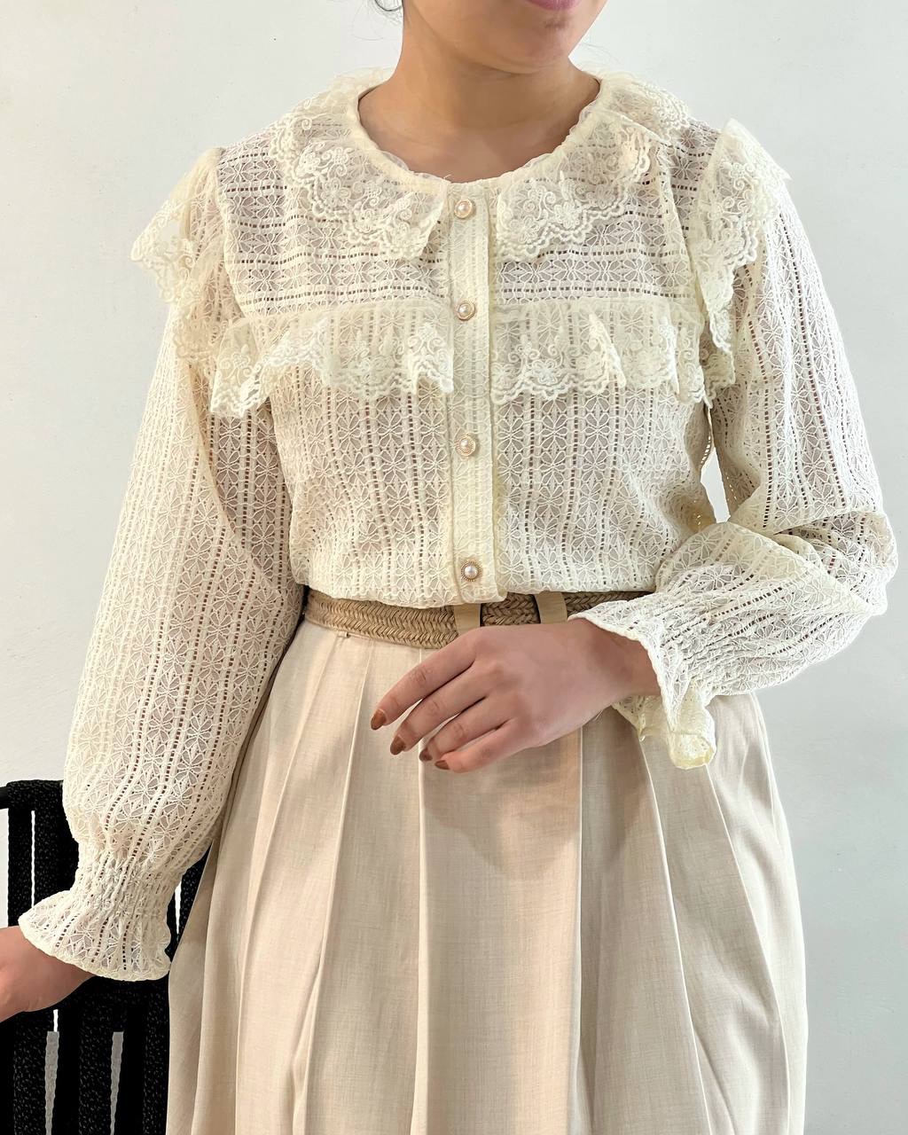 شومیز دانتل کش جلو دکمه کد 4738