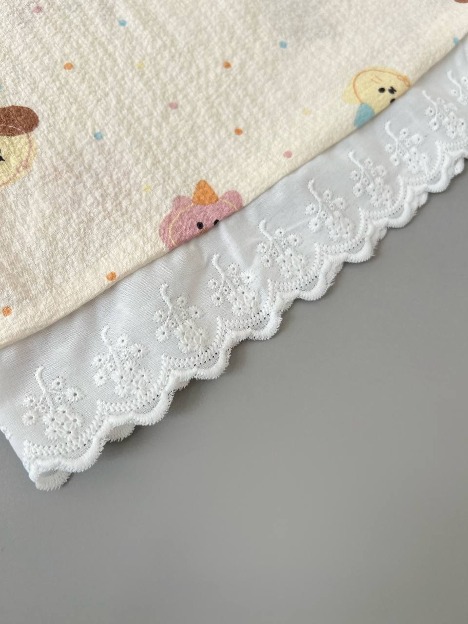 ست تاپ پایین خامه دوزی و شلوارک کد 5017