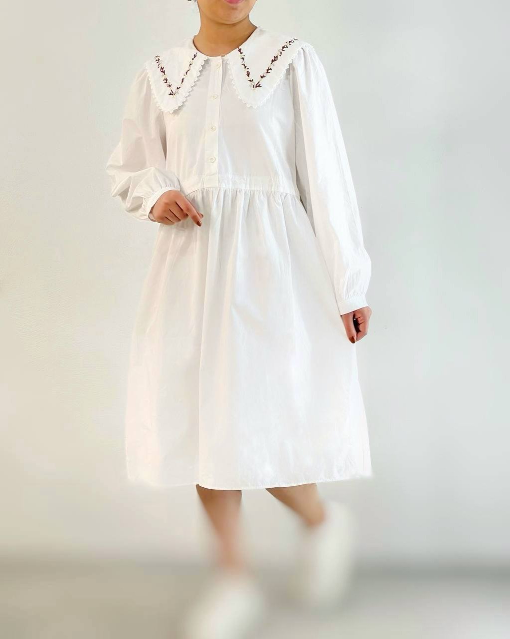 پیراهن کمر چین یقه گلدوزی کد 4550