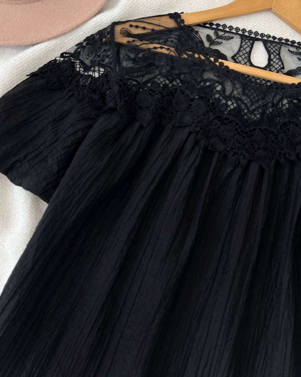 شومیز بالاتنه دانتل مشکی کد 5042