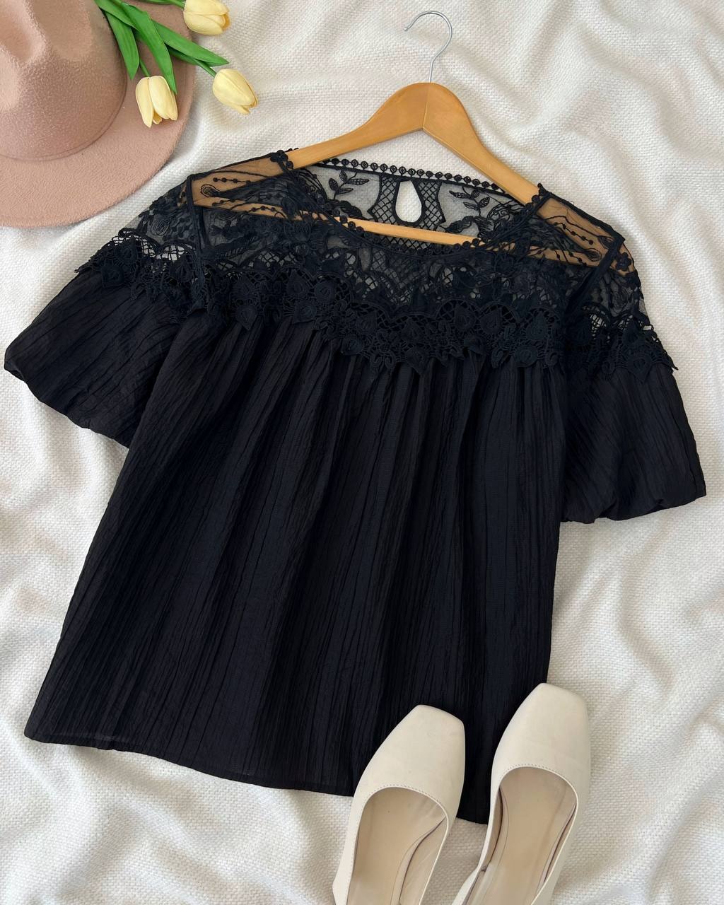 شومیز بالاتنه دانتل مشکی کد 5042