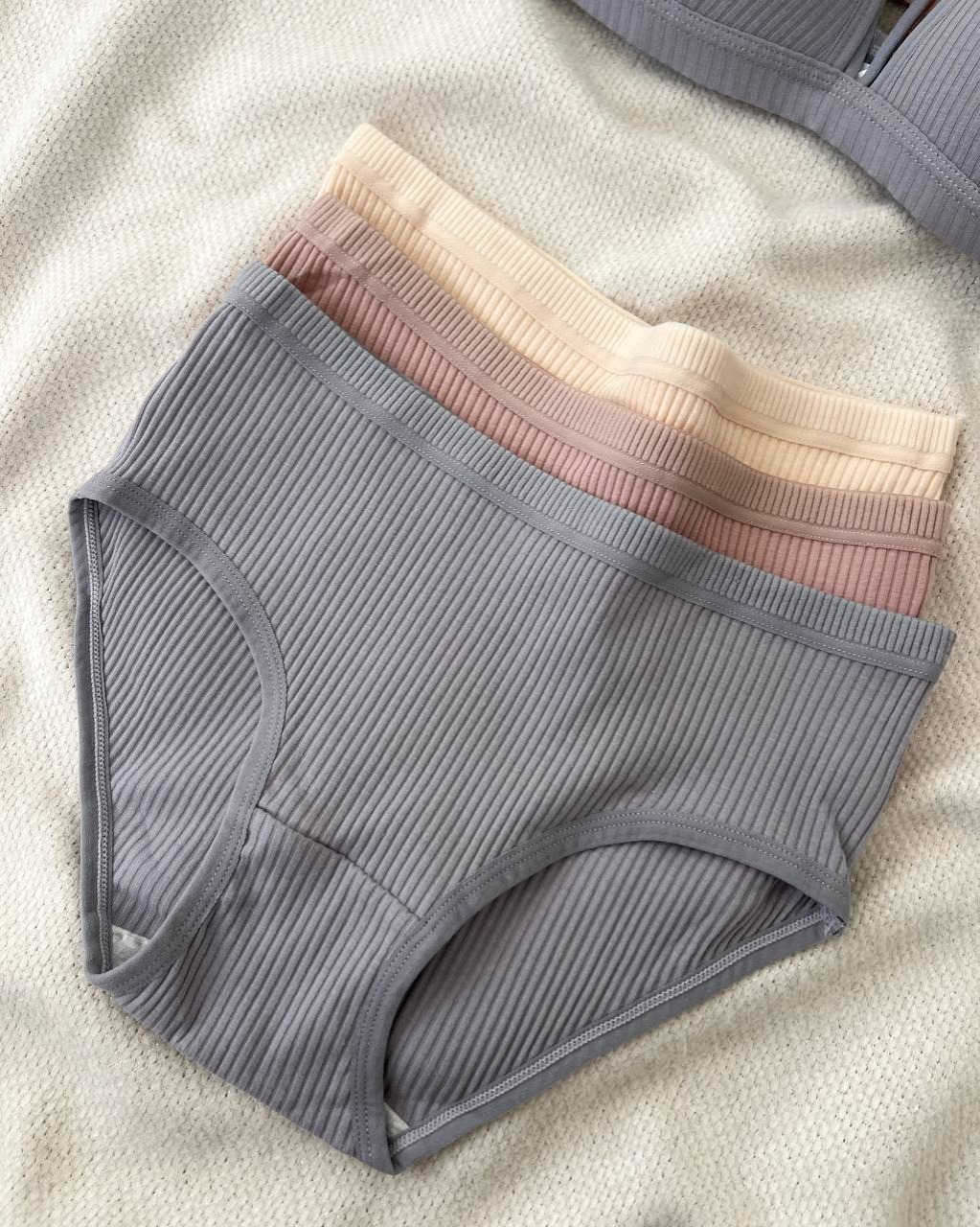 ست شورت و سوتین کبریتی کد 5045