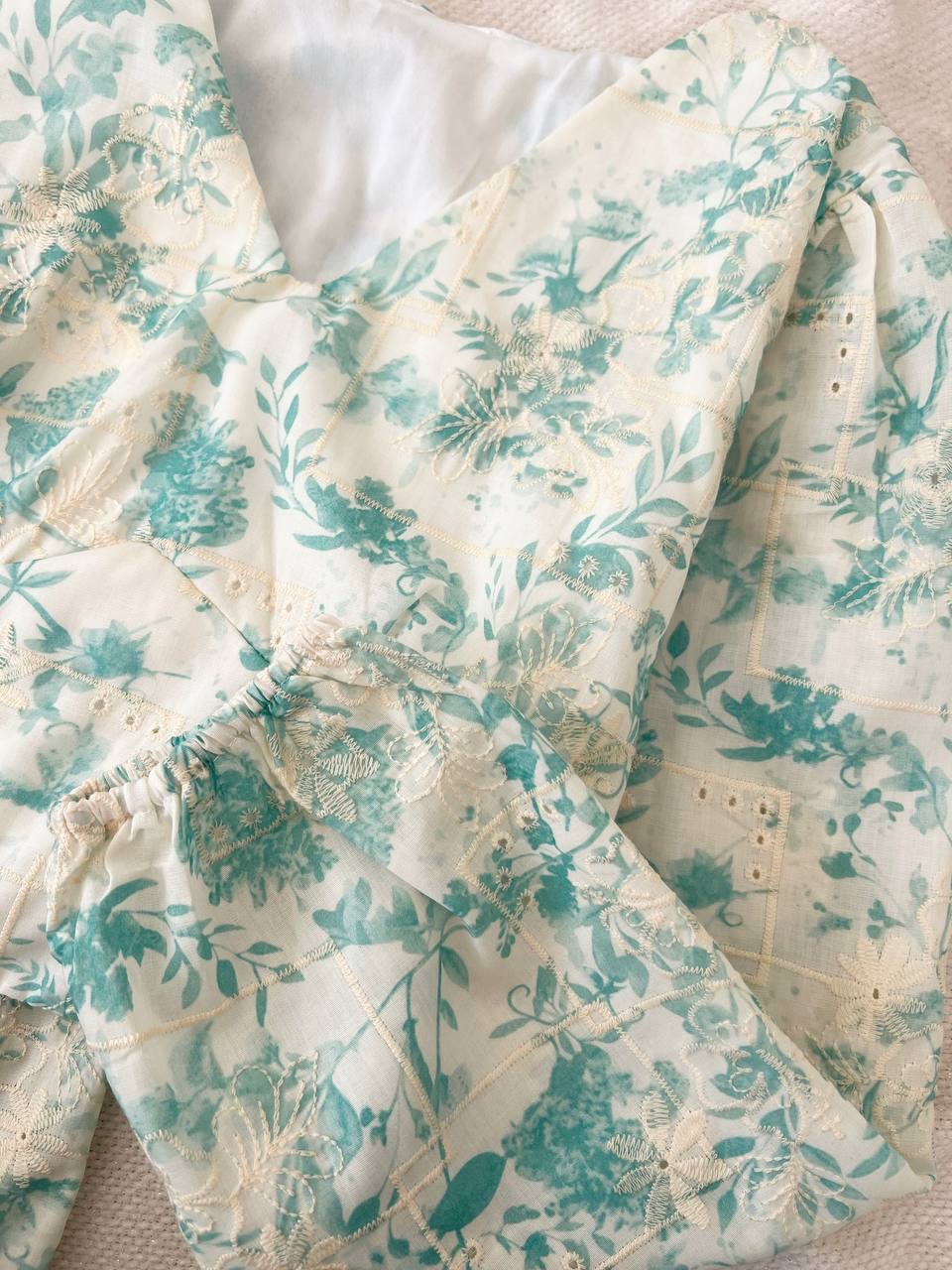 شومیز کراپ پشت پاپیون کد 5049