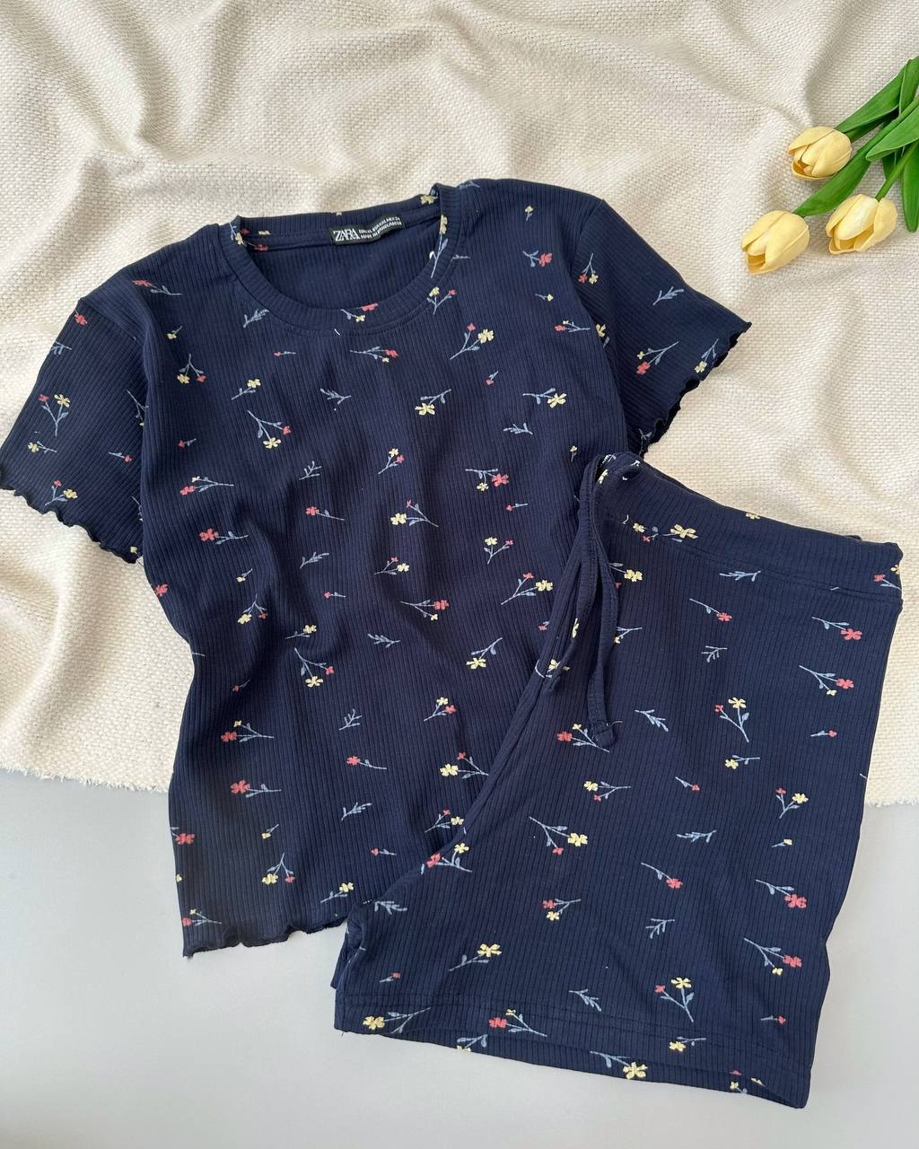 ست کراپ و شلوارک کبریتی کد 5065