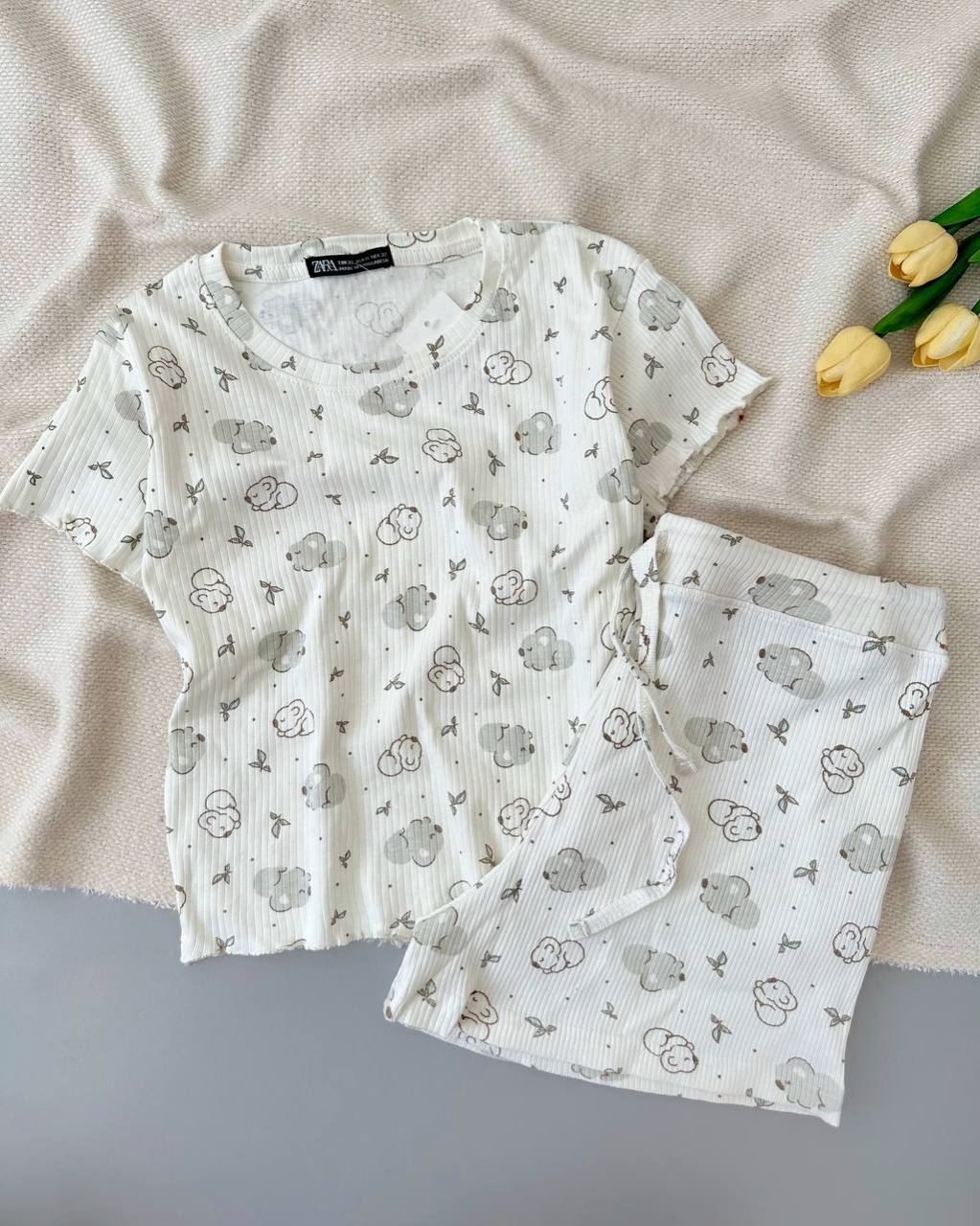 ست کراپ و شلوارک کبریتی کد 5065